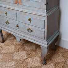 18th Century Swedish Rococo Cabinet on Chest