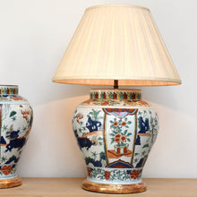 A Pair of Vaughan Designs - Ming Vase Lamps