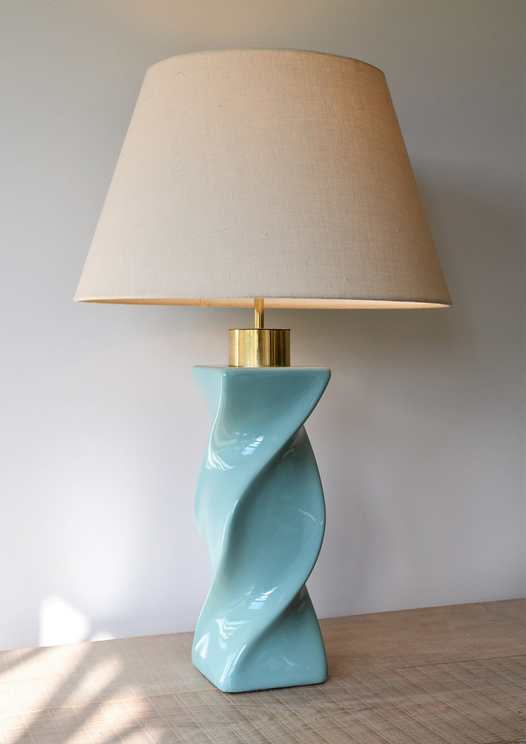 Wonderfully Shaped - Vintage Table Lamp