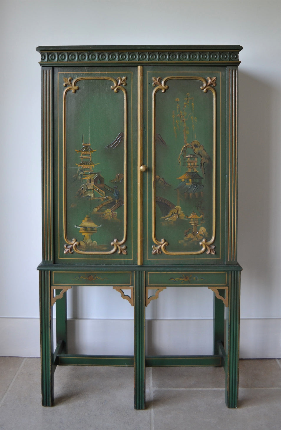 Early 20th Century - Chinoiserie Bureau Cabinet