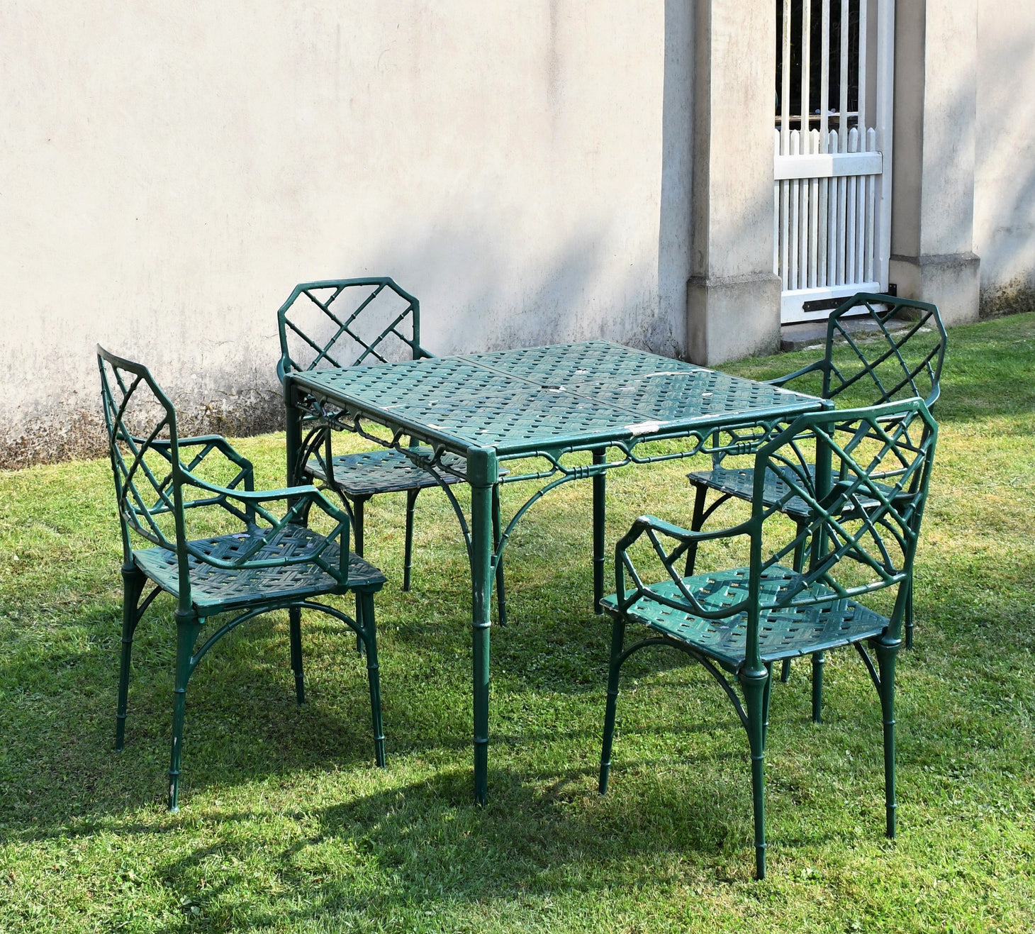 Stylish Mid 20th Century - Garden Set