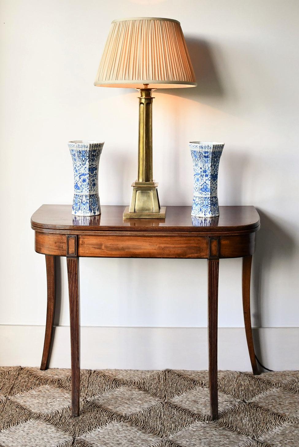 Attractive 19th Century - Regency Tea Table