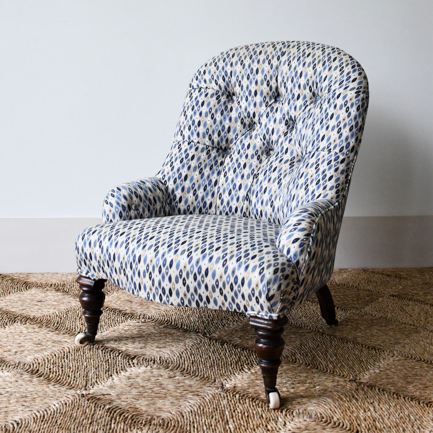 Attractive Victorian - Nursing/Slipper Chair