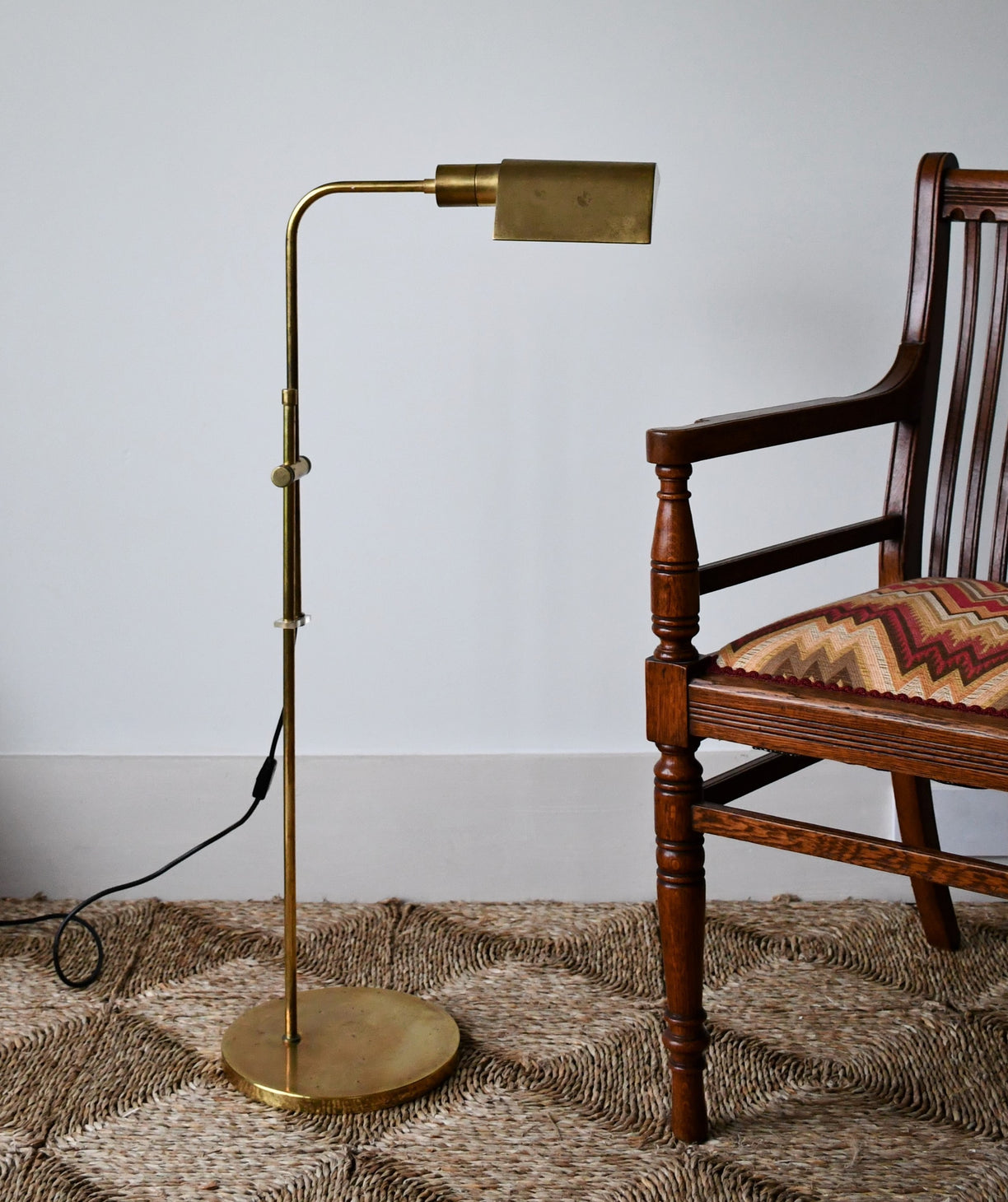 Attractive Vintage Reading Lamp & Shade